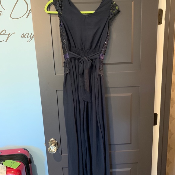 Prom Dress - Picture 2 of 3